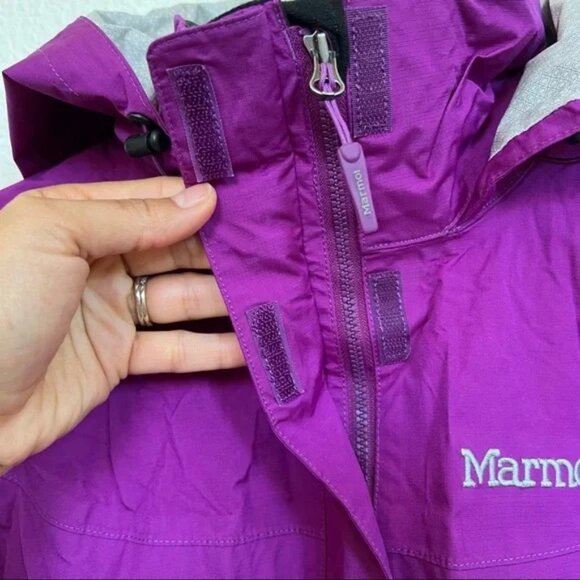MARMOT Purple precip rain jacket SZ. med Wmn's - Picture 10 of 10